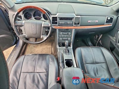 Zdjęcie 8 z 12 samochodu: 2012 LINCOLN MKZ VIN:3LNHL2GC3CR803133 - miniatura