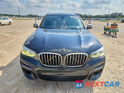 Piąte zdjęcie samochodu w środku: 2018 BMW X3 XDRIVEM40I VIN:5UXTS3C56J0Y99026 - miniatura
