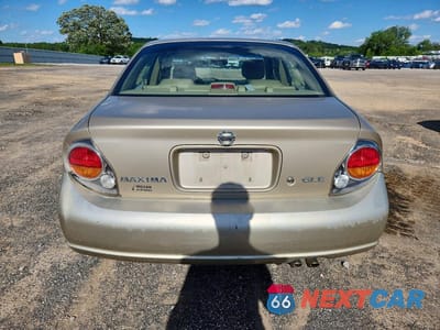 Zdjęcie 6 z 12 samochodu: 2003 NISSAN MAXIMA GXE VIN:JN1DA31A63T431813 - miniatura