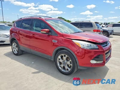 Czwarte zdjęcie samochodu z boku: 2013 FORD ESCAPE TITANIUM VIN:1FMCU0J93DUC13422 - miniatura
