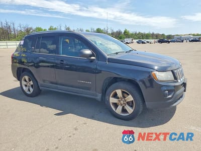 Czwarte zdjęcie samochodu z boku: 2014 JEEP COMPASS SPORT VIN:1C4NJDBB2ED510679 - miniatura