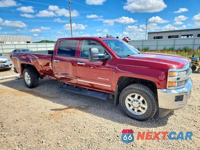 Czwarte zdjęcie samochodu z boku: 2015 CHEVROLET SILVERADO K2500 HEAVY DUTY LTZ VIN:1GC1KWE8XFF138179 - miniatura