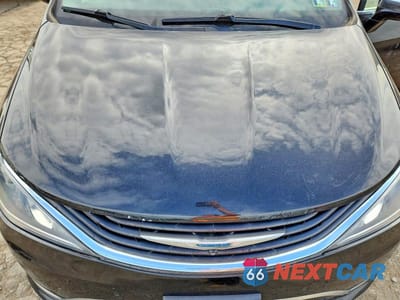 Zdjęcie 12 z 13 samochodu: 2018 CHRYSLER PACIFICA HYBRID LIMITED VIN:2C4RC1N73JR178485 - miniatura