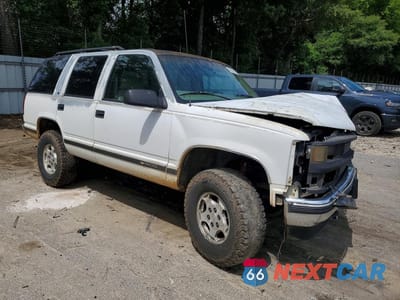 Czwarte zdjęcie samochodu z boku: 1997 CHEVROLET TAHOE K1500 VIN:1GNEK13R0VJ342394 - miniatura