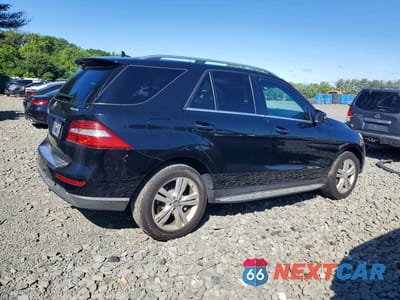 Trzecie zdjęcie samochodu z tyłu: 2014 MERCEDES-BENZ ML 350 4MATIC VIN:4JGDA5HB6EA430372 - miniatura