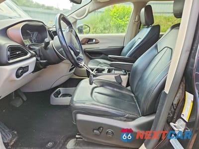 Zdjęcie 7 z 13 samochodu: 2017 CHRYSLER PACIFICA TOURING L VIN:2C4RC1BG8HR523878 - miniatura