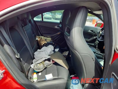 Zdjęcie 10 z 12 samochodu: 2019 MERCEDES-BENZ CLA 250 VIN:WDDSJ4EB0KN769620 - miniatura