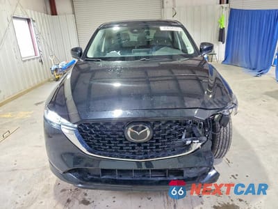 Piąte zdjęcie samochodu w środku: 2025 MAZDA CX-5 PREFERRED VIN:JM3KFBCLXS0682565 - miniatura