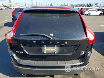 Zdjęcie 6 z 13 samochodu: 2013 VOLVO XC60 T6 VIN:YV4902DZ2D2449599 - miniatura