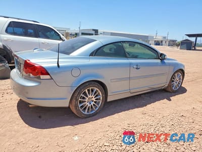 Trzecie zdjęcie samochodu z tyłu: 2008 VOLVO C70 VIN:YV1MC67258J048807 - miniatura