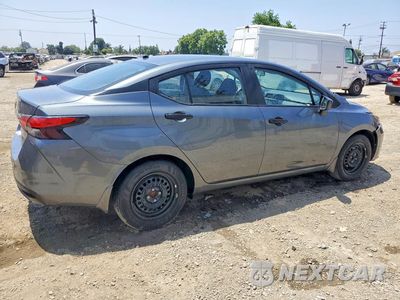 Trzecie zdjęcie samochodu z tyłu: 2025 NISSAN VERSA S VIN:3N1CN8DV9SL869174 - miniatura