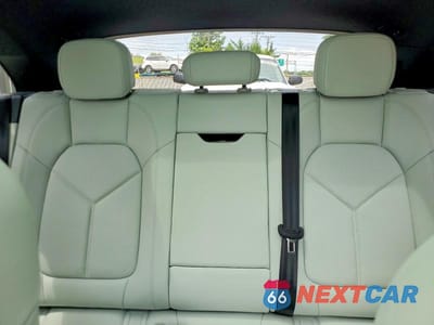 Zdjęcie 10 z 13 samochodu: 2024 PORSCHE MACAN BASE VIN:WP1AA2A5XRLB20440 - miniatura