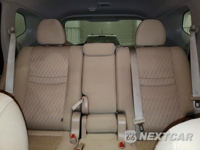 Zdjęcie 10 z 13 samochodu: 2017 NISSAN ROGUE SV VIN:5N1AT2MV7HC742057 - miniatura