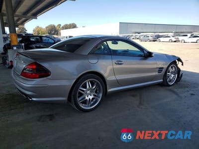Trzecie zdjęcie samochodu z tyłu: 2003 MERCEDES-BENZ SL 55 AMG VIN:WDBSK74F63F044224 - miniatura