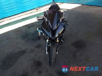 Drugie zdjęcie samochodu z przodu: 2022 BMW S 1000 RR VIN:WB10E2309N6G21556 - miniatura