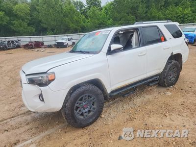 2020 TOYOTA 4RUNNER SR5 PREMIUM JTEBU5JR9L5825190 - główne zdjęcie licytacji z USA - miniatura