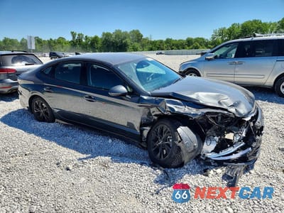 Czwarte zdjęcie samochodu z boku: 2024 HYUNDAI SONATA SEL VIN:KMHL64JA3RA373112 - miniatura