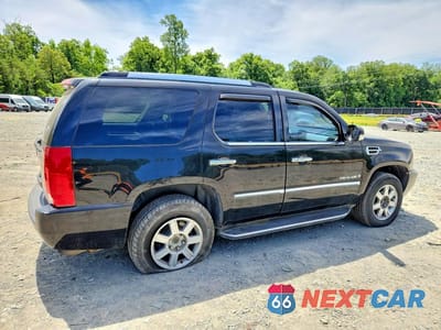 Trzecie zdjęcie samochodu z tyłu: 2007 CADILLAC ESCALADE LUXURY VIN:1GYFK638X7R222411 - miniatura