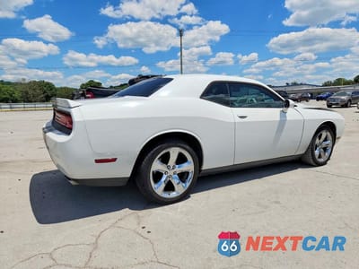 Trzecie zdjęcie samochodu z tyłu: 2011 DODGE CHALLENGER VIN:2B3CJ4DG7BH596734 - miniatura