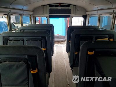 Zdjęcie 6 z 10 samochodu: 2011 CHEVROLET EXPRESS G3 - SCHOOL BUS VIN:1GB3G3BG5B1152295 - miniatura