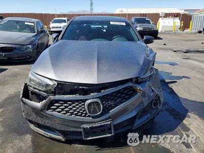 Piąte zdjęcie samochodu w środku: 2019 ACURA TLX TECHNOLOGY/A-SPEC VIN:19UUB2F69KA006834 - miniatura