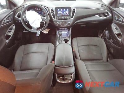 Zdjęcie 8 z 12 samochodu: 2024 CHEVROLET MALIBU LT VIN:1G1ZD5ST5RF232869 - miniatura