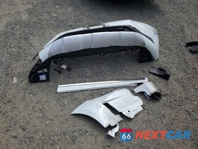 Zdjęcie 13 z 14 samochodu: 2015 VOLVO XC60 T5 PREMIER VIN:YV4612RK6F2760323 - miniatura