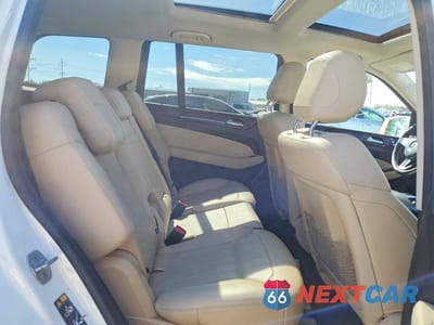 Zdjęcie 11 z 13 samochodu: 2017 MERCEDES-BENZ GLS 450 4MATIC VIN:4JGDF6EE7HA789269 - miniatura