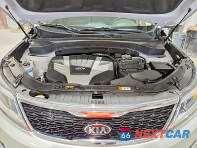 Zdjęcie 12 z 13 samochodu: 2015 KIA SORENTO LX VIN:5XYKTDA75FG602186 - miniatura
