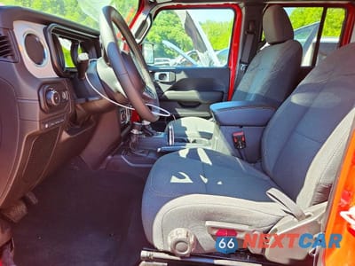 Zdjęcie 7 z 13 samochodu: 2024 JEEP WRANGLER SAHARA 4XE VIN:1C4RJXP65RW271007 - miniatura