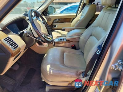 Zdjęcie 7 z 13 samochodu: 2019 LAND ROVER RANGE ROVER HSE VIN:SALGS2SV3KA539716 - miniatura