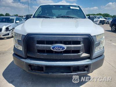 Piąte zdjęcie samochodu w środku: 2015 FORD F150 SUPER CAB VIN:1FTEX1CP4FKD20452 - miniatura