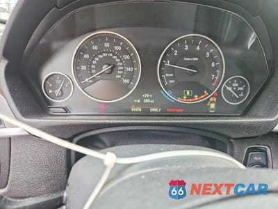 Zdjęcie 9 z 13 samochodu: 2015 BMW 328 XI VIN:WBA3B3G5XFNT18078 - miniatura