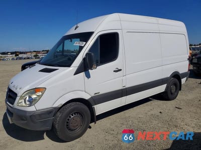 2010 MERCEDES BENZ SPRINTER 2500 DELIVERY VAN WD3PE7CC1A5426597 - główne zdjęcie licytacji z USA - miniatura
