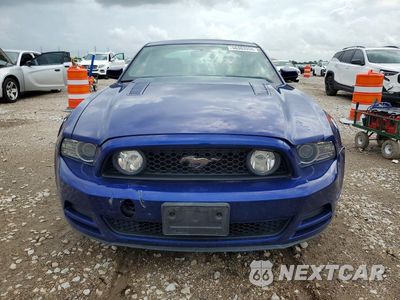 Piąte zdjęcie samochodu w środku: 2014 FORD MUSTANG GT VIN:1ZVBP8CF3E5209632 - miniatura