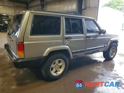Trzecie zdjęcie samochodu z tyłu: 2000 JEEP CHEROKEE SPORT VIN:1J4FF48S1YL152346 - miniatura