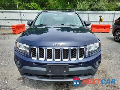 Piąte zdjęcie samochodu w środku: 2015 JEEP COMPASS SPORT VIN:1C4NJDBB3FD283214 - miniatura