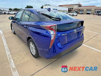 Trzecie zdjęcie samochodu z tyłu: 2016 TOYOTA PRIUS FOUR VIN:JTDKARFU1G3515263 - miniatura