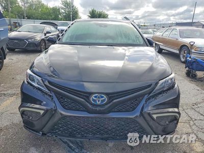 Piąte zdjęcie samochodu w środku: 2024 TOYOTA CAMRY HYBRID SE NIGHTSHADE VIN:4T1T31AK8RU076397 - miniatura