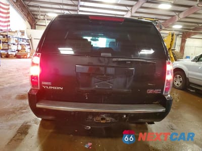 Zdjęcie 6 z 13 samochodu: 2011 GMC YUKON DENALI VIN:1GKS2EEF3BR106605 - miniatura