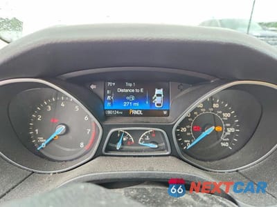 Zdjęcie 9 z 12 samochodu: 2017 FORD FOCUS SE VIN:1FADP3K2XHL326918 - miniatura