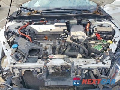 Zdjęcie 11 z 12 samochodu: 2017 HONDA ACCORD TOURING HYBRID VIN:JHMCR6F73HC024859 - miniatura