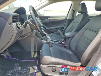 Zdjęcie 7 z 12 samochodu: 2020 VOLKSWAGEN PASSAT SE VIN:1VWSA7A34LC008836 - miniatura