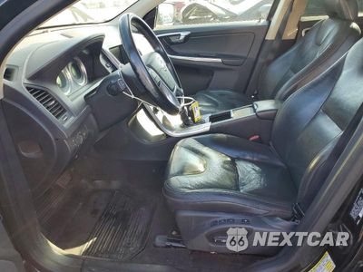 Zdjęcie 7 z 13 samochodu: 2013 VOLVO XC60 T6 VIN:YV4902DZ2D2449599 - miniatura