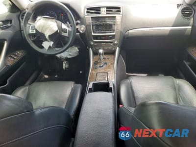 Zdjęcie 8 z 12 samochodu: 2011 LEXUS IS 250 VIN:JTHBF5C2XB5147433 - miniatura