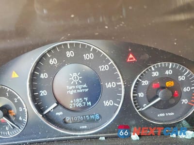 Zdjęcie 9 z 12 samochodu: 2006 MERCEDES-BENZ CLK 350 VIN:WDBTK56F66T074318 - miniatura