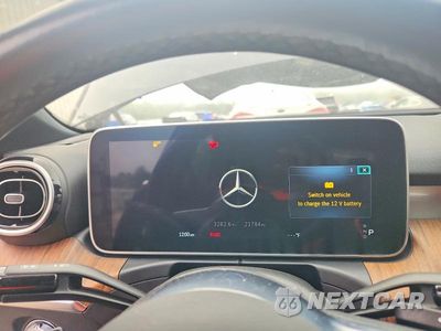 Zdjęcie 9 z 12 samochodu: 2024 MERCEDES-BENZ C 300 4MATIC VIN:W1KAF4HB7RR211632 - miniatura