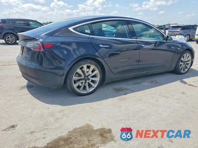 Trzecie zdjęcie samochodu z tyłu: 2020 TESLA MODEL 3 VIN:5YJ3E1EB4LF666329 - miniatura