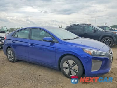 Czwarte zdjęcie samochodu z boku: 2019 HYUNDAI IONIQ BLUE VIN:KMHC65LC1KU129290 - miniatura