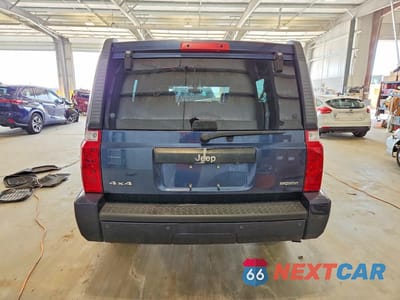 Zdjęcie 6 z 12 samochodu: 2008 JEEP COMMANDER SPORT VIN:1J8HG48K88C235745 - miniatura